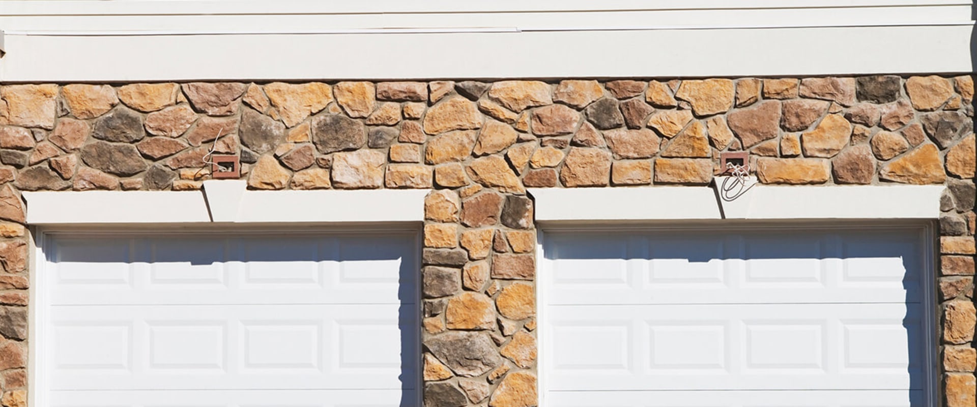 How Much Does it Cost to Replace the Frame of a Garage Door?
